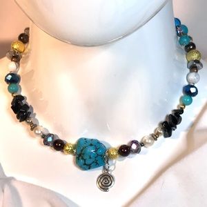 Handmade Choker Necklace with Vintage & Modern Elements (N10-7H)